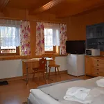 Drevenica Diana Ždiar
