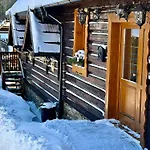 Bed & Breakfast Drevenica Diana 3*