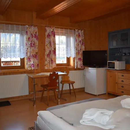 Drevenica Diana Ждьяр