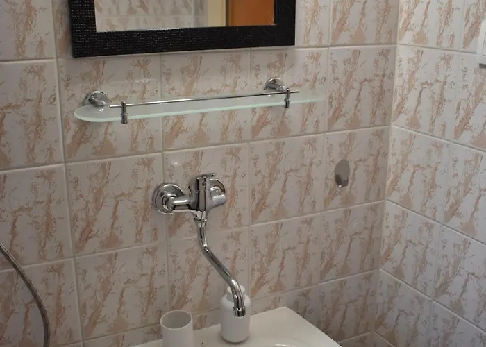 Drevenica Diana Bed & Breakfast