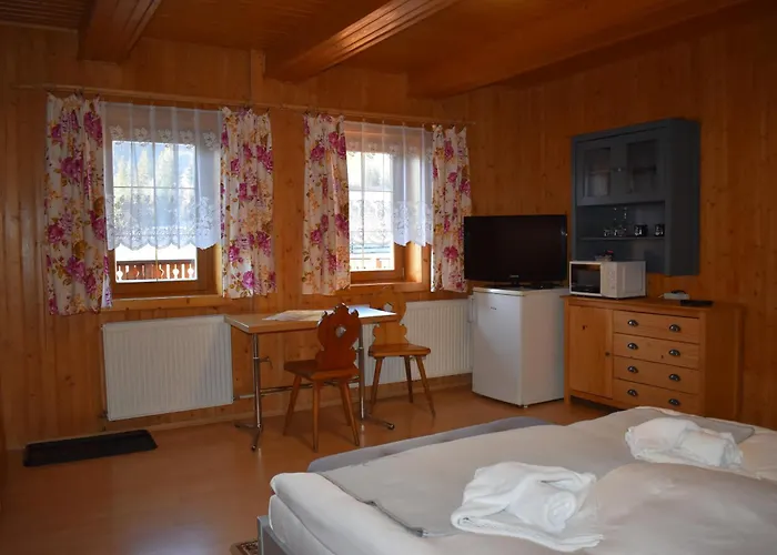 Drevenica Diana Zdiar