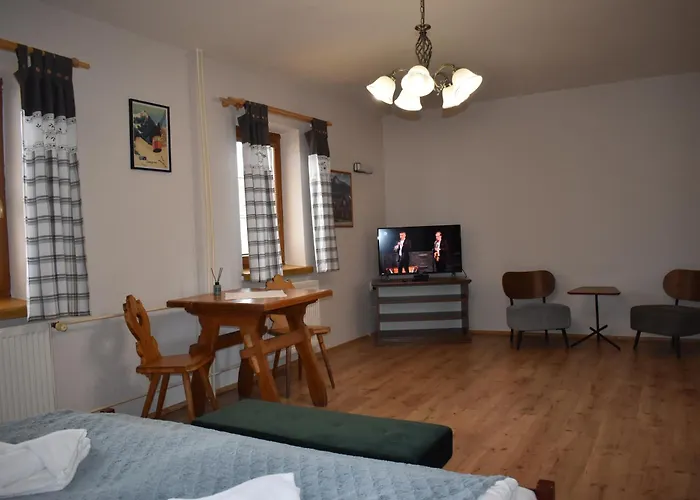 Drevenica Diana Bed & Breakfast Zdiar