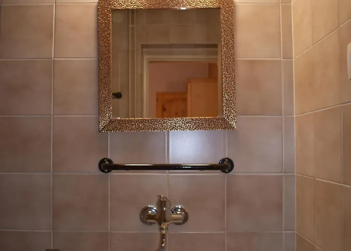 Drevenica Diana Bed & Breakfast Zdiar