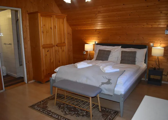 Drevenica Diana Zdiar