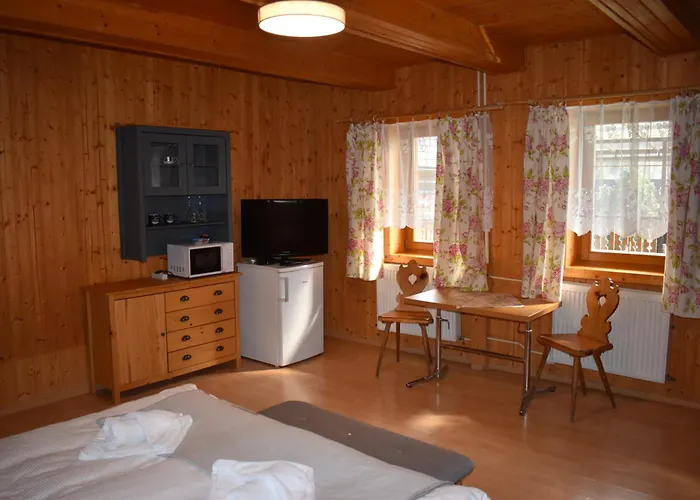 Bed & Breakfast Drevenica Diana Zdiar