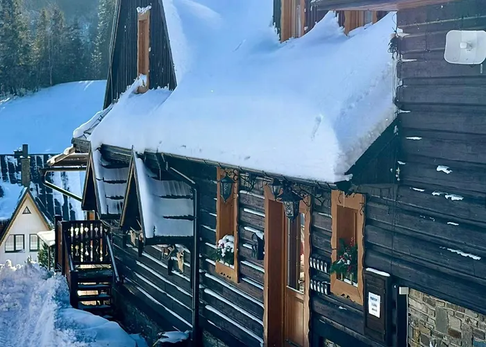 Bed & Breakfast Drevenica Diana 3*